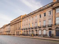 voco EDINBURGH - ROYAL TERRACE by IHG 中央図書館周辺のホテル