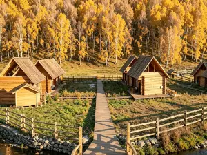 Shanyu Linxi · Baihualin View, Medieval Aesthetics Coffee Resort Homestay (Hemu Old Village Branch)