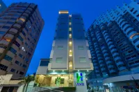 Hotel Aixo Suites by GEH Suites - parking