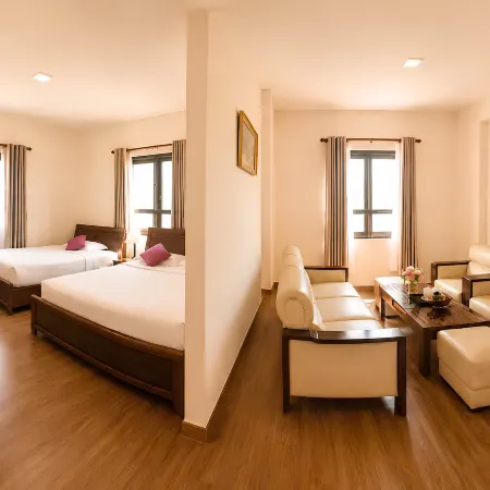 Chau Pho Hotel