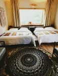 Luding Guishan Muyun Homestay - Bergblick