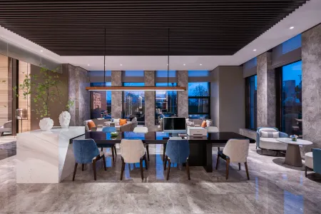 Novotel Kunshan Yangcheng Lake Отели рядом с достопримечательностью «Zhengyizhen»