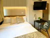 ST Signature Bugis Beach, Short Overnight, 8 Hours, 11PM-7AM Hotels in Сінгапур