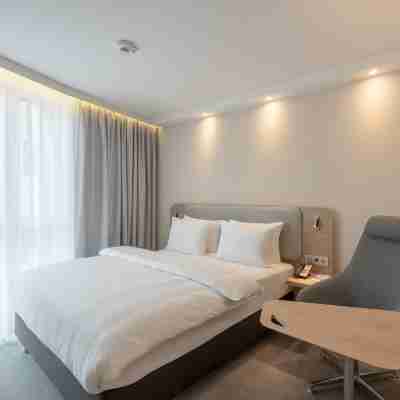 Holiday Inn Express Offenbach Rooms