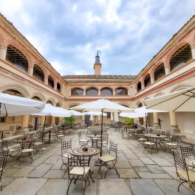 Hotel San Antonio El Real Hotels near Santa Eulalia Church