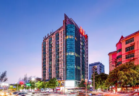 BIue  sky  Boutique  Hotel Отели рядом с достопримечательностью «Jiangxi Polytechnic College (East Campus)»
