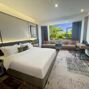 Menglian Ping'an Hotel