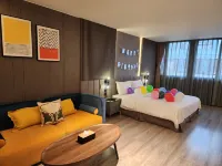 Pink Corner Hotels in Hualien