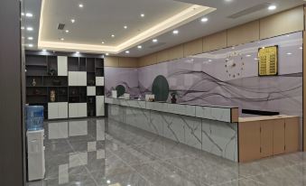 Dilian Hotel (Xiangzhou Dream Night Club)