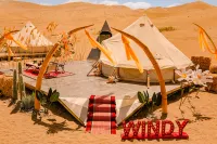 Dunhuang Dreammaker Windy Desert Wild Luxury Star Watching Camp