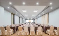 Vienna Classic Hotel (Chenzhou Xiangnan College)
