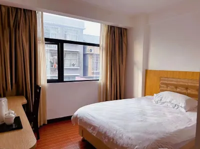 룽산 바이촨 아파트 Longfeng Square 주변 호텔