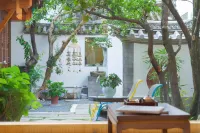 大理古城隱芳廬客棧 - 小旅館