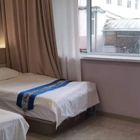 Jiayin Jiatayuan Hotel