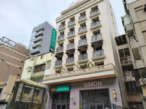 CHECK inn Express Taichung YiZhong Hotels in Yi-Chung Bazaar