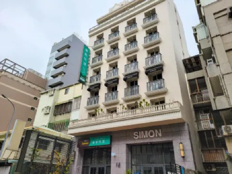 CHECK inn Express Taichung YiZhong