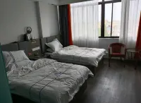 Fengyang Linjia Hotel - موقف سيارات