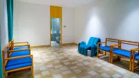 Wansheng Hotel - parking