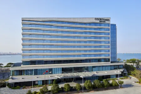 Courtyard by Marriott (Xiamen Baiqi)