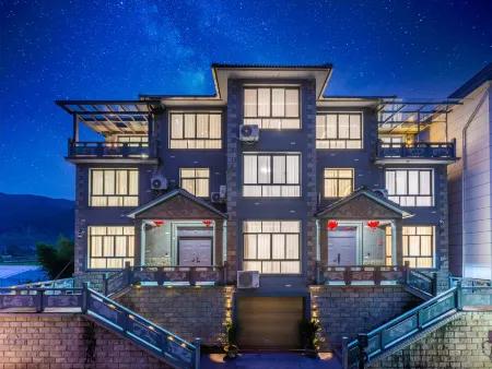 Xiaoxiaoran Boutique Homestay (OMG Heartbeat Paradise Store) Отели рядом с достопримечательностью «Chuiyun Tongtian River»