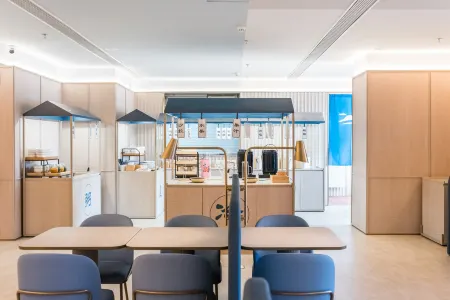 HanTing Hotel (Yantai Zhaoyuan Bus Station) Отели в г. Чжаоюань