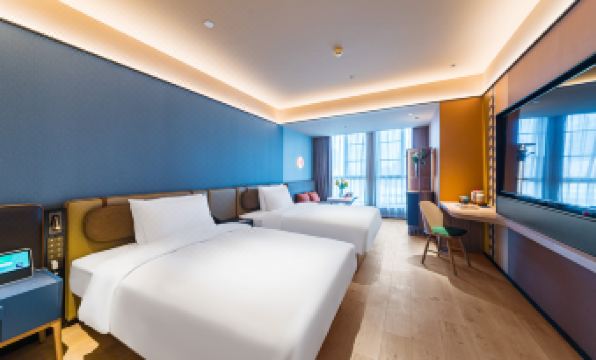 Orange Hotel (Ji'an People's Square)
