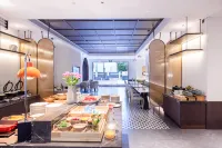 南寧青秀東葛路地鐵站亞朵X飯店