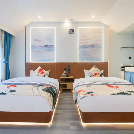 Silent bed and breakfast in Lugu Lake