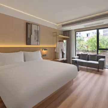 Chongqing PuYue Hotel (Jiangbei Airport) Отели рядом с достопримечательностью «Автобусная станция Суан Ян-Бридж»