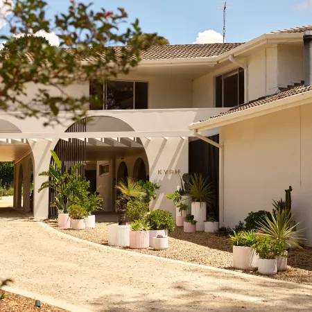 Kyah Hotel
