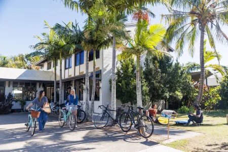 YHA Coolangatta Gold Coast Отели в г. Bilinga