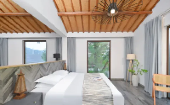 南京嶽羣青·泰式風情温泉リゾート民宿