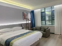 Weixin Rendong Hotel