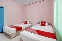 OYO 92761 Hotel Sendang Asri Các khách sạn ở Semin