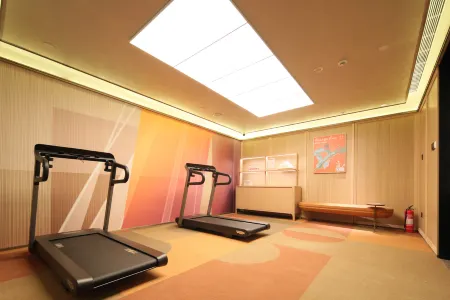 Orange Hotel (Yichang Wuyi Square Yanjiang Avenue) Отели в г. Ичан