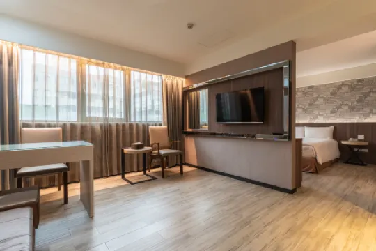 ไกด์ โฮเทล ไทเป ฟูซิง นอร์ท