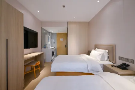 Yiting Hotel (Lujiazui Century Avenue Subway Station Branch)