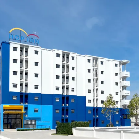 Hop Inn Ayutthaya Отели рядом с достопримечательностью «Португальское поселение»