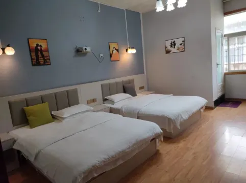 Wanru Inn (Wuhan Textile University Foreign Economic and Trade College Branch)