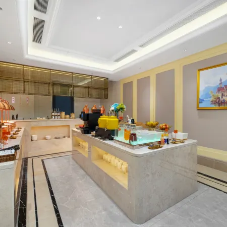 Vienna Hotel (Tangshan Laoting Maoyuan East Street)