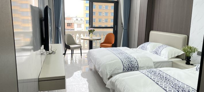 Wanwei Jintan Jingqian Business Hotel Hotels in Dongxing