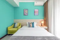 Huaxi Boutique Homestay (East Second Ring Taihe Plaza)