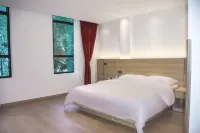 Kanshanshishan Riverside Garden Hotel (Danba Jiaju Cangzhai Branch) Hotels in Danba