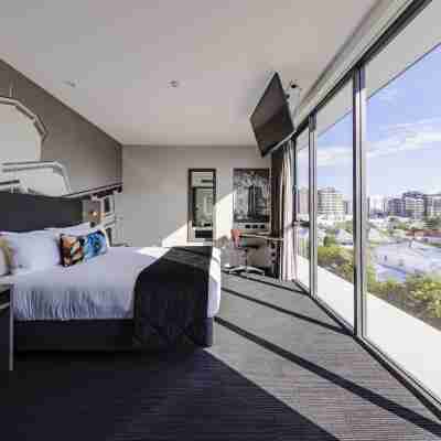 Sage Hotel James Street Rooms