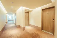 HanTing Hotel (Linyi Hedong Airport) - 2 Yıldız