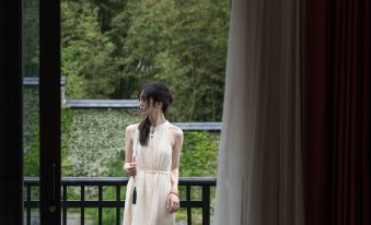 Hangzhou Luqishanju·Summer Starry Sky Pool Resort