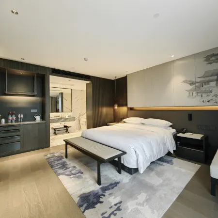 Simen Hotel