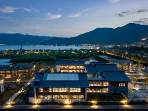 XICHANG JOYHUB AIR HOTEL