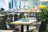 Rezen Select Hotel (Wenshan Dongfeng Road Pedestrian Street) Hotels in Wenshan