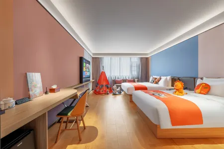 Orange Mercure (Chaozhou Ancient City West Lake Branch)